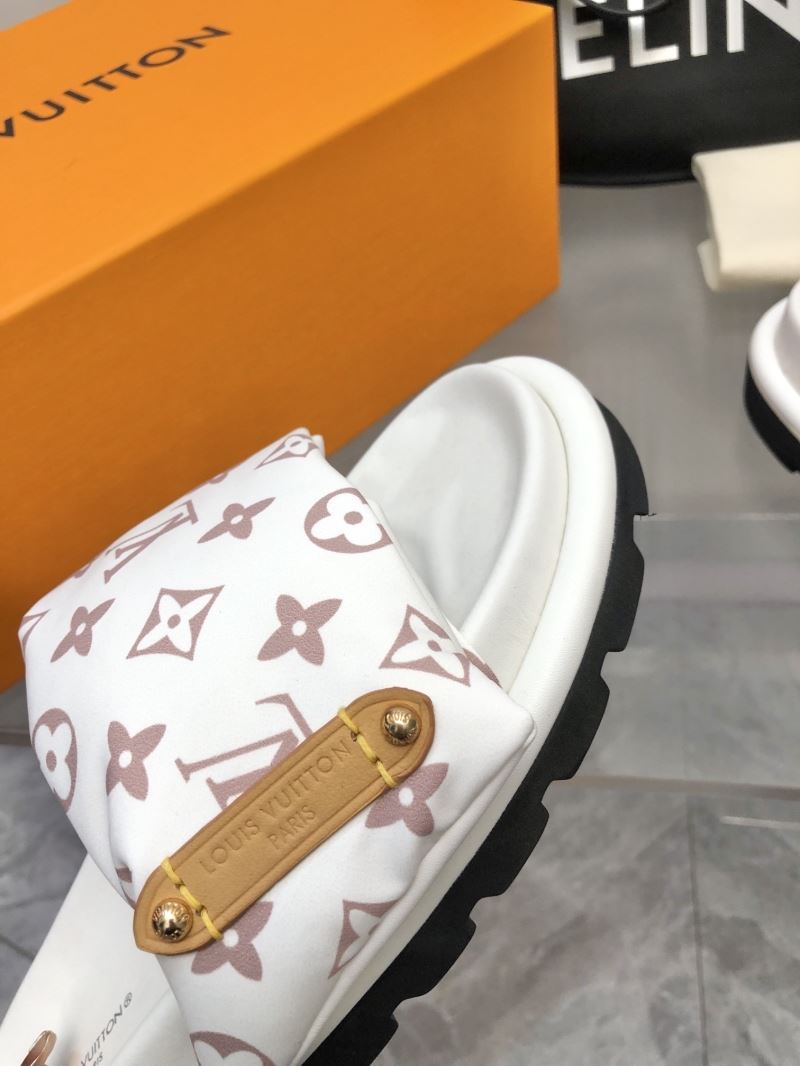 Louis Vuitton Slippers